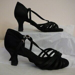 Ladies Black Soft Bottom Satin Strappy Open Toe 2.5" Heel Sandals-Size 7